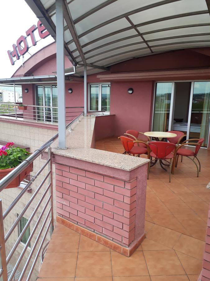 Hotel Cetojevic Banja Luka Buitenkant foto