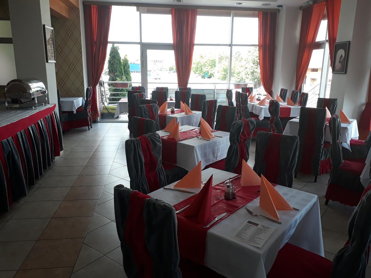 Hotel Cetojevic Banja Luka Buitenkant foto